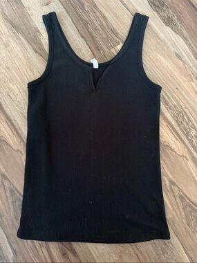 Black Waffle Knit Tank Top - Classic Women's Sleeveless Tee NWOT